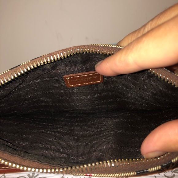 Authentic Vintage Burberry - Picture 6 of 6